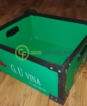 Thùng Nhựa Danpla Màu Xanh Lá 1 có nẹp V đứng 1200x450x380x4mm
